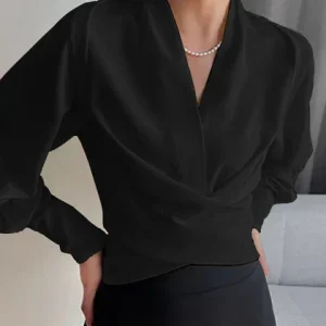 Damblus med v-ringning och drapering