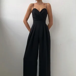 Elegant jumpsuit med vida ben